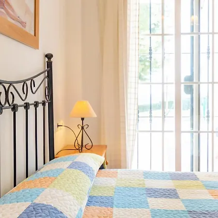 Apartamento 1 Bedroom Pet Friendly In Alcaucín